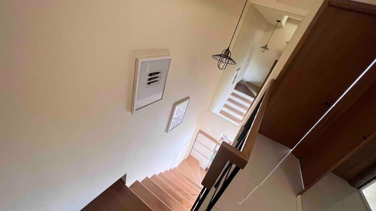 Apartment 3 Bedroom Beautiful And Cozy Loft In Poblacion Makati *