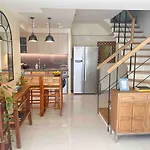 3 Bedroom Beautiful And Cozy Loft In Poblacion Makati